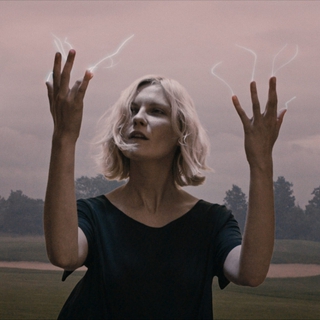 Proiezione del film MELANCHOLIA (2011) di Lars von Trier - Stagione LUNEDÍ CINEMA